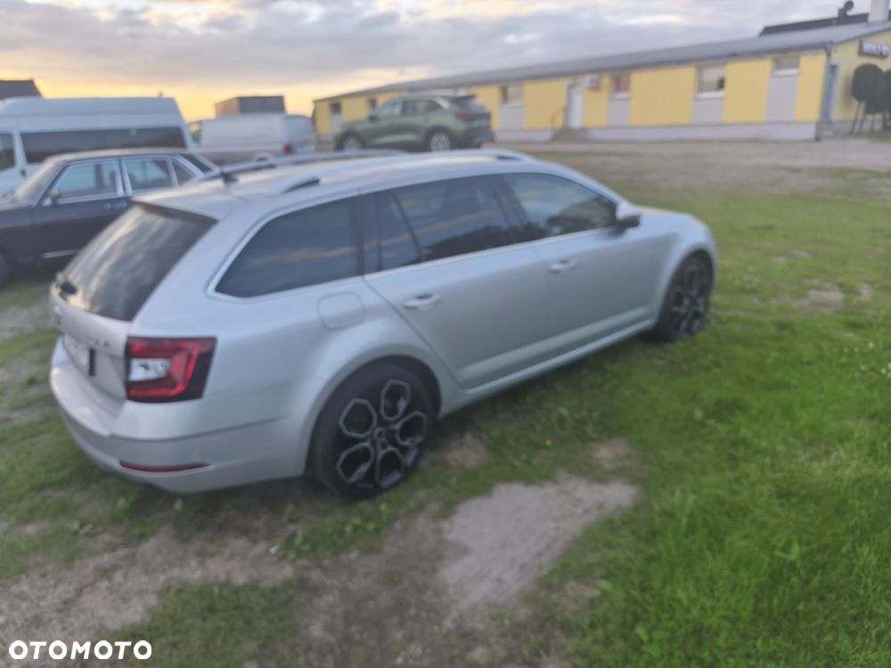 Skoda Octavia 1.6 TDI Sport Edition - 4