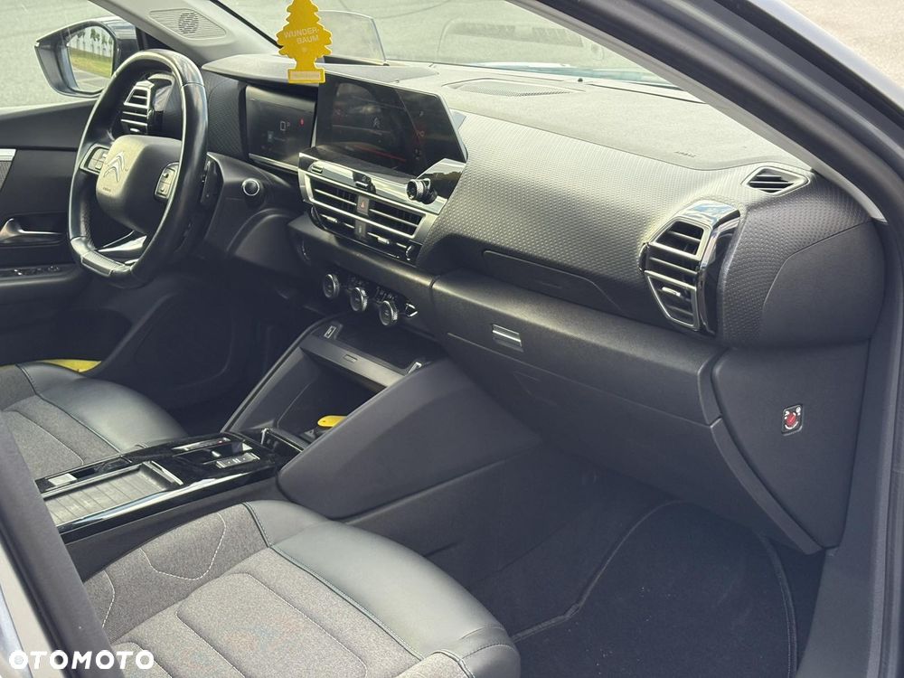 Citroën C4 BlueHDi 130 Stop&Start EAT8 FEEL PACK - 18