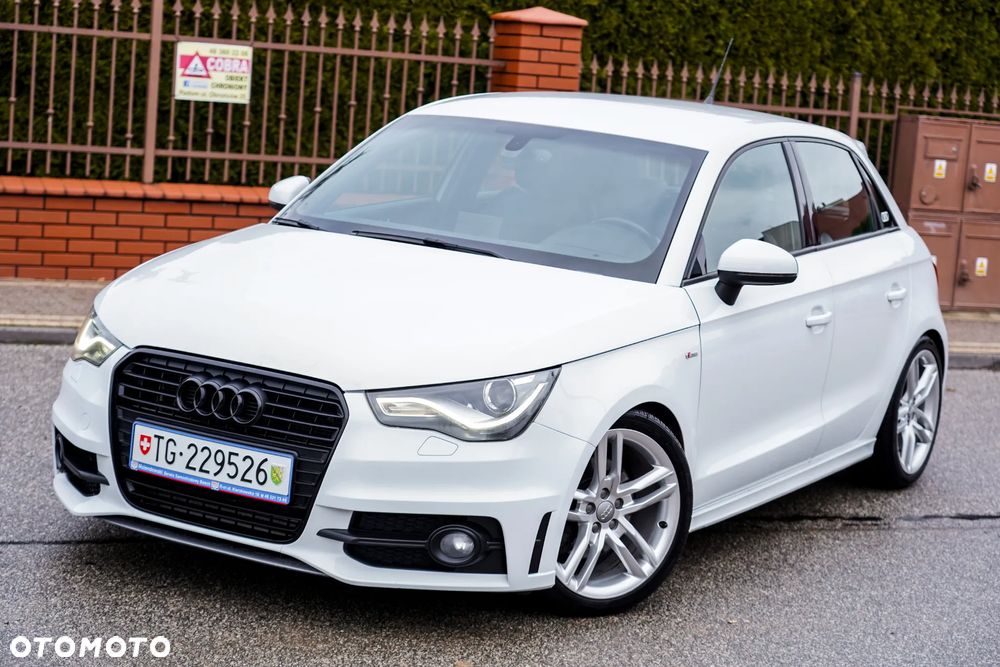 Audi A1 Sportback 1.4 TFSI S tronic S line Sportpaket - 10