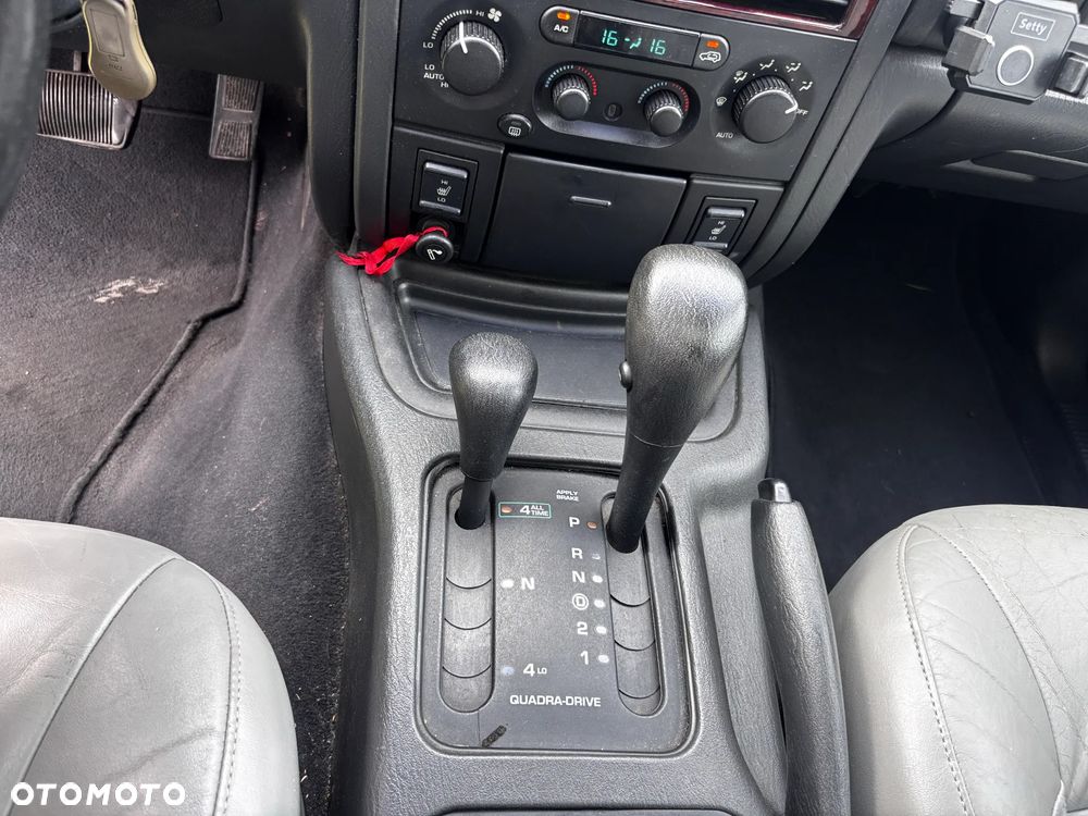 Jeep Grand Cherokee 4.7 Overland - 9