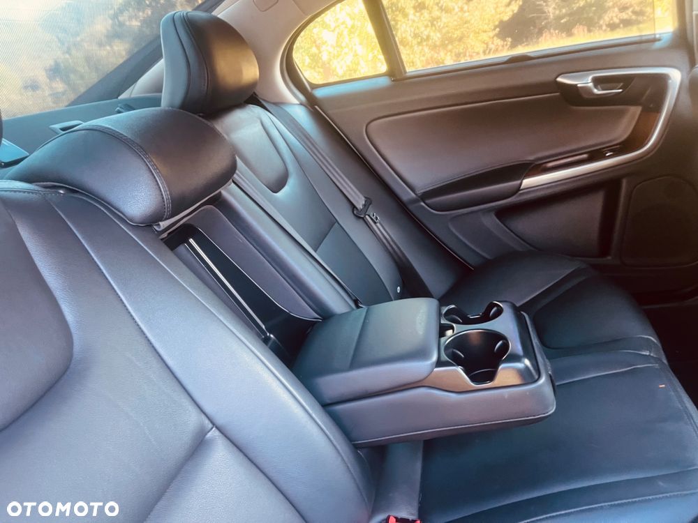 Volvo S60 - 20