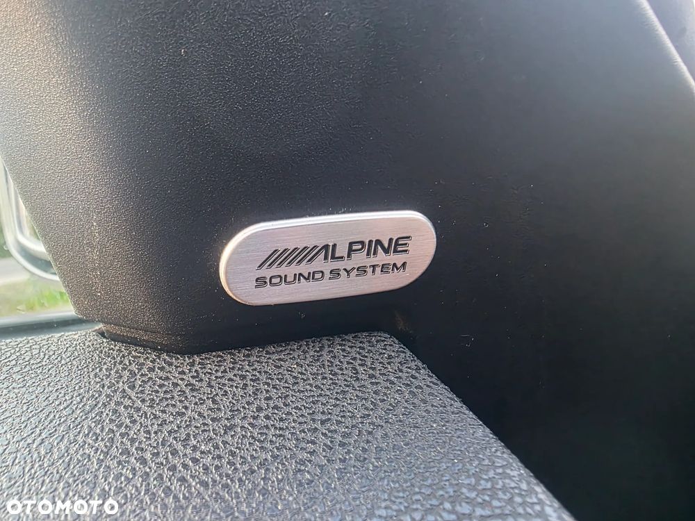 Dodge Charger 5.7 V8 RT - 21