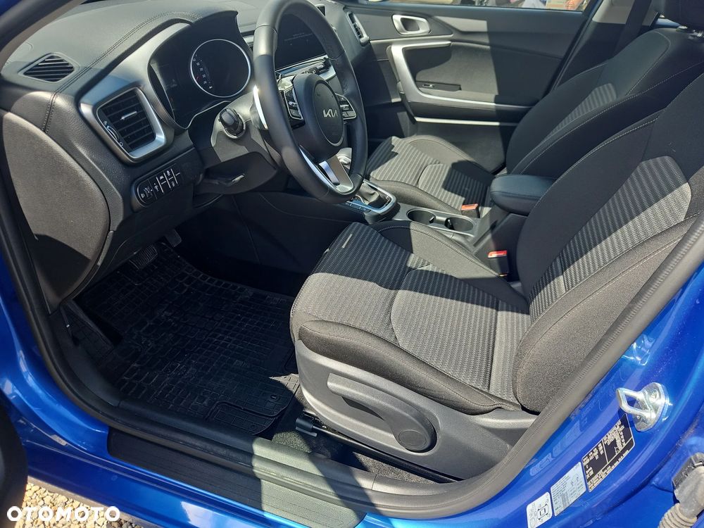Kia Ceed 1.5 T-GDI M DCT - 9