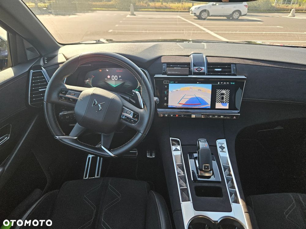 DS Automobiles DS 7 Crossback - 24