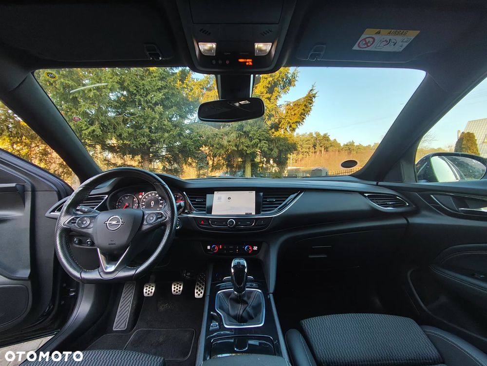 Opel Insignia - 20
