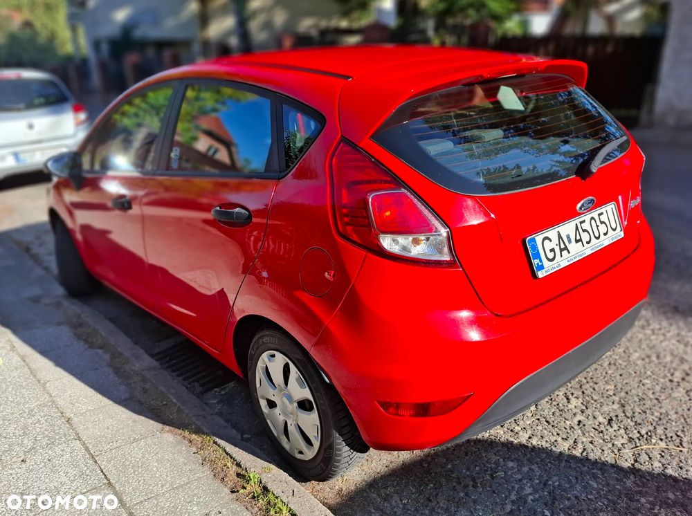 Ford Fiesta 1.25 Ambiente - 23