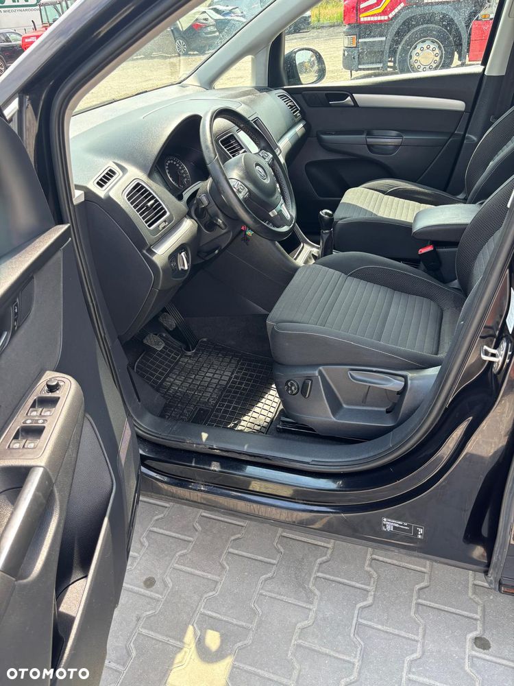 Volkswagen Sharan 2.0 TDI Comfortline - 6
