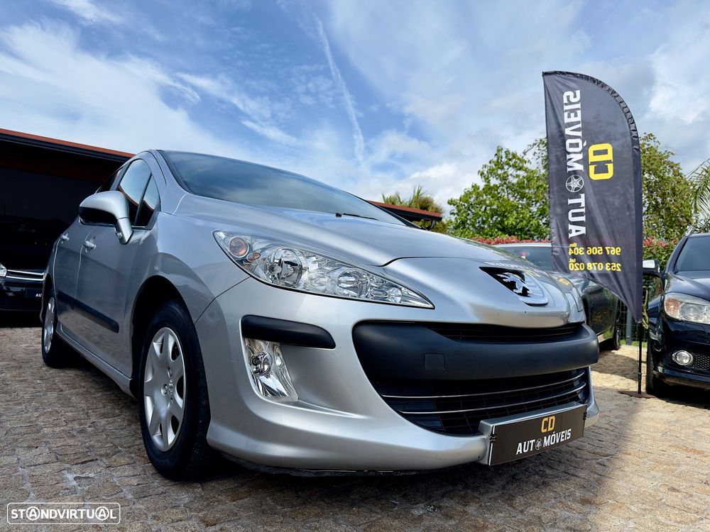 Peugeot 308 1.6 HDi Executive - 28