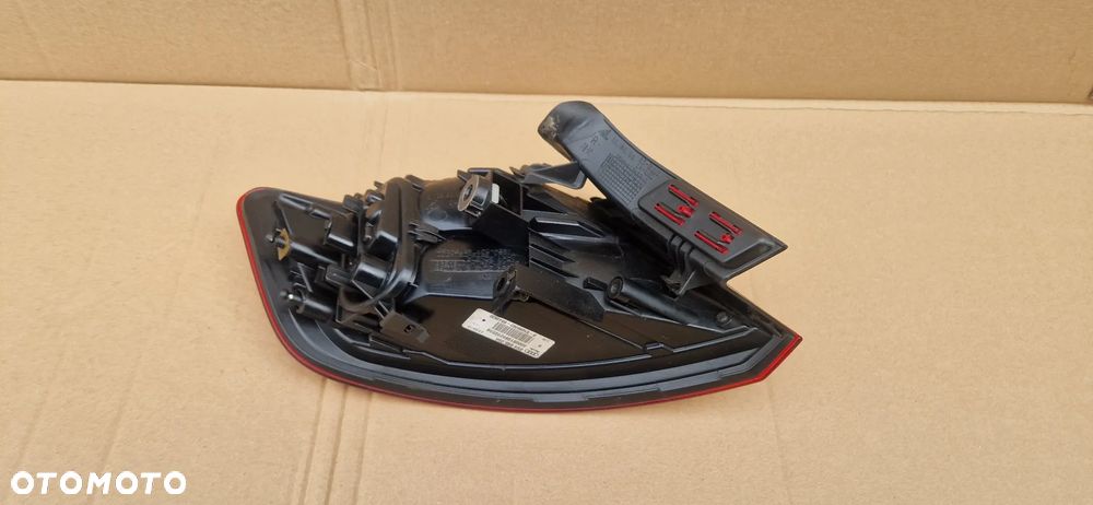 AUDI A3 8V 8V4 SPORTBACK LAMPA PRAWA TYL TYLNA - 4