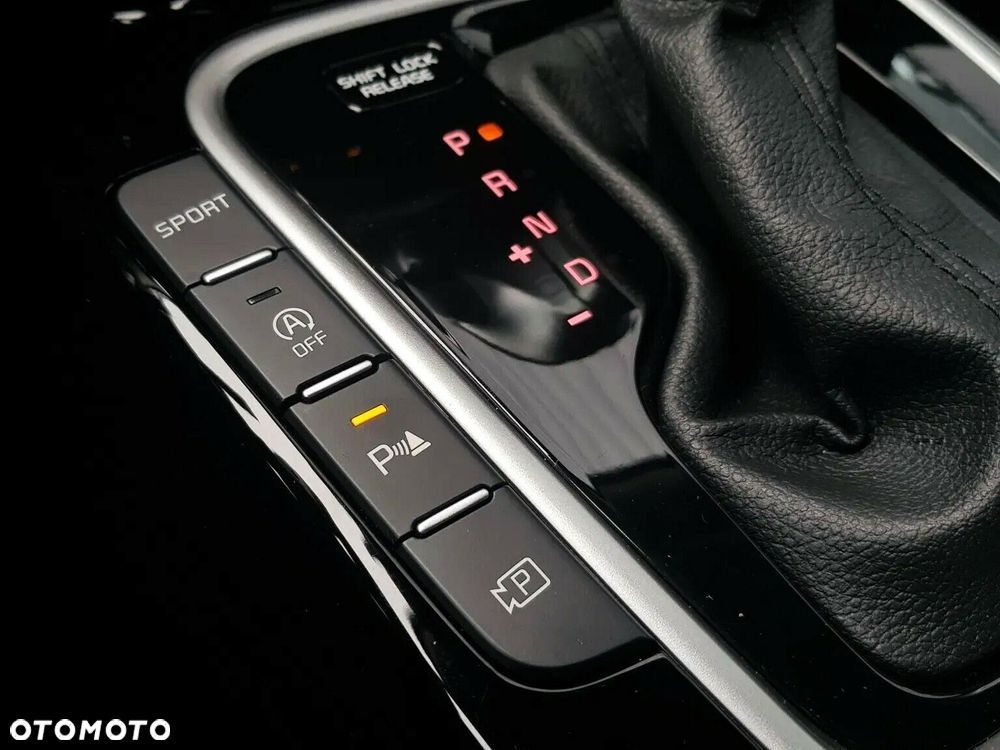 Kia XCeed 1.6 T-GDI Business Line DCT - 29