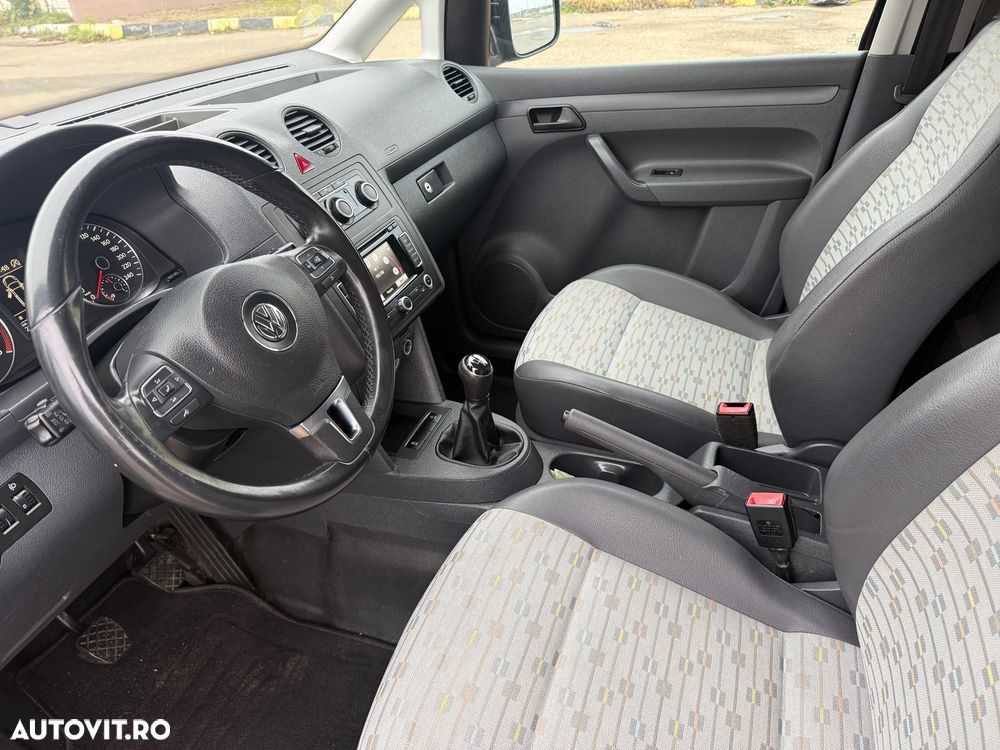 Volkswagen Caddy maxi - 10