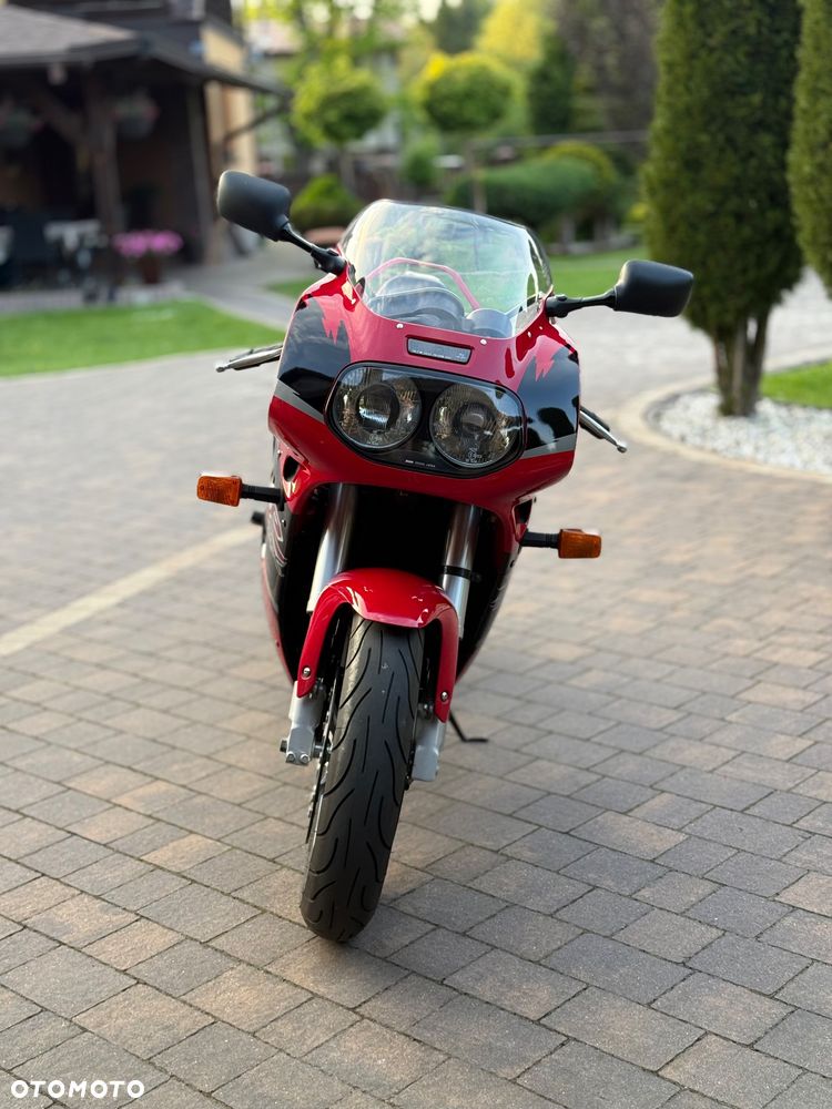 Suzuki GSX-R - 7