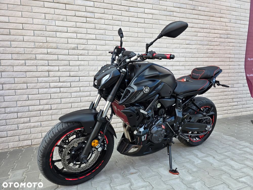 Yamaha MT - 15