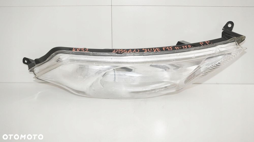 LAMPA PRAWY PRZÓD PRZEDNIA NISSAN JUKE 11-13R - 2