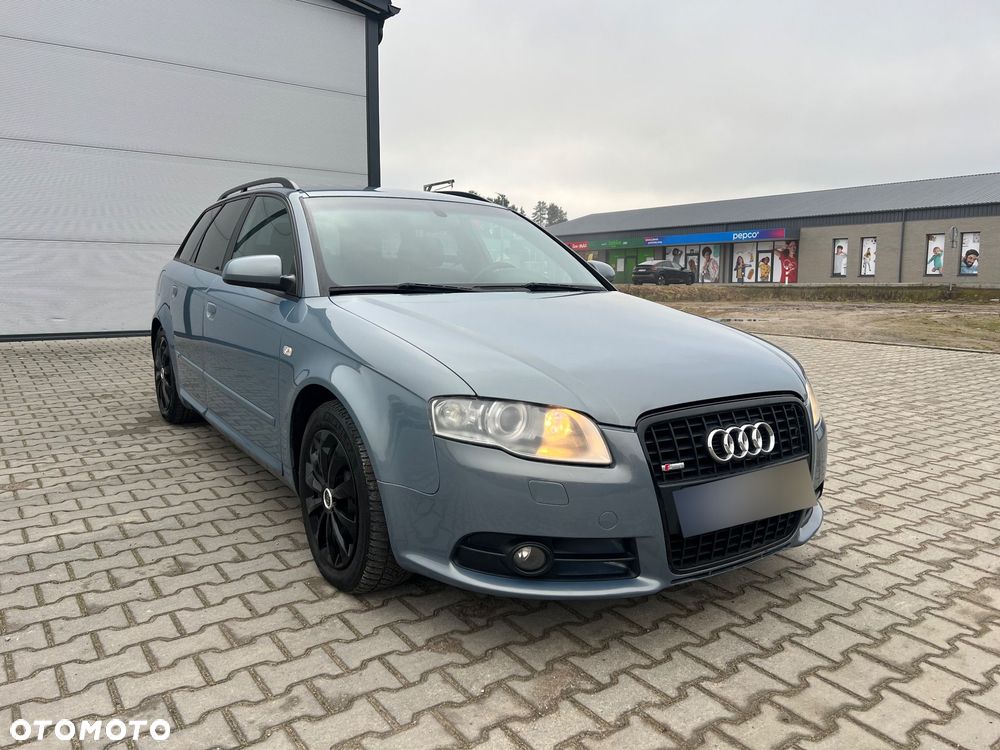 Audi A4 Avant 2.0 TDI DPF - 9