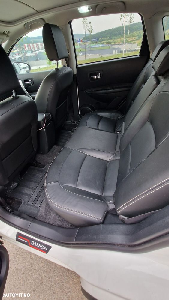 Nissan Qashqai 1.5 DCI DPF visia ECO - 6