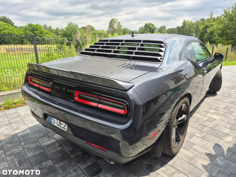 Dodge Challenger Automatik R/T Plus Shaker - 18