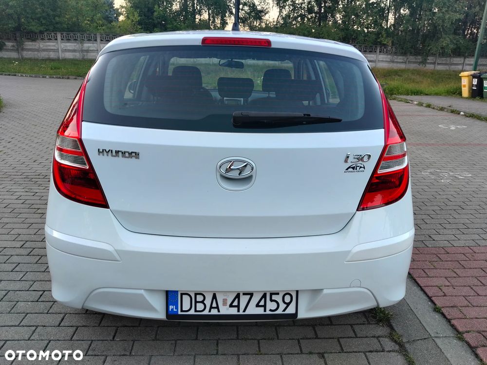 Hyundai i30 1.4 Comfort - 8