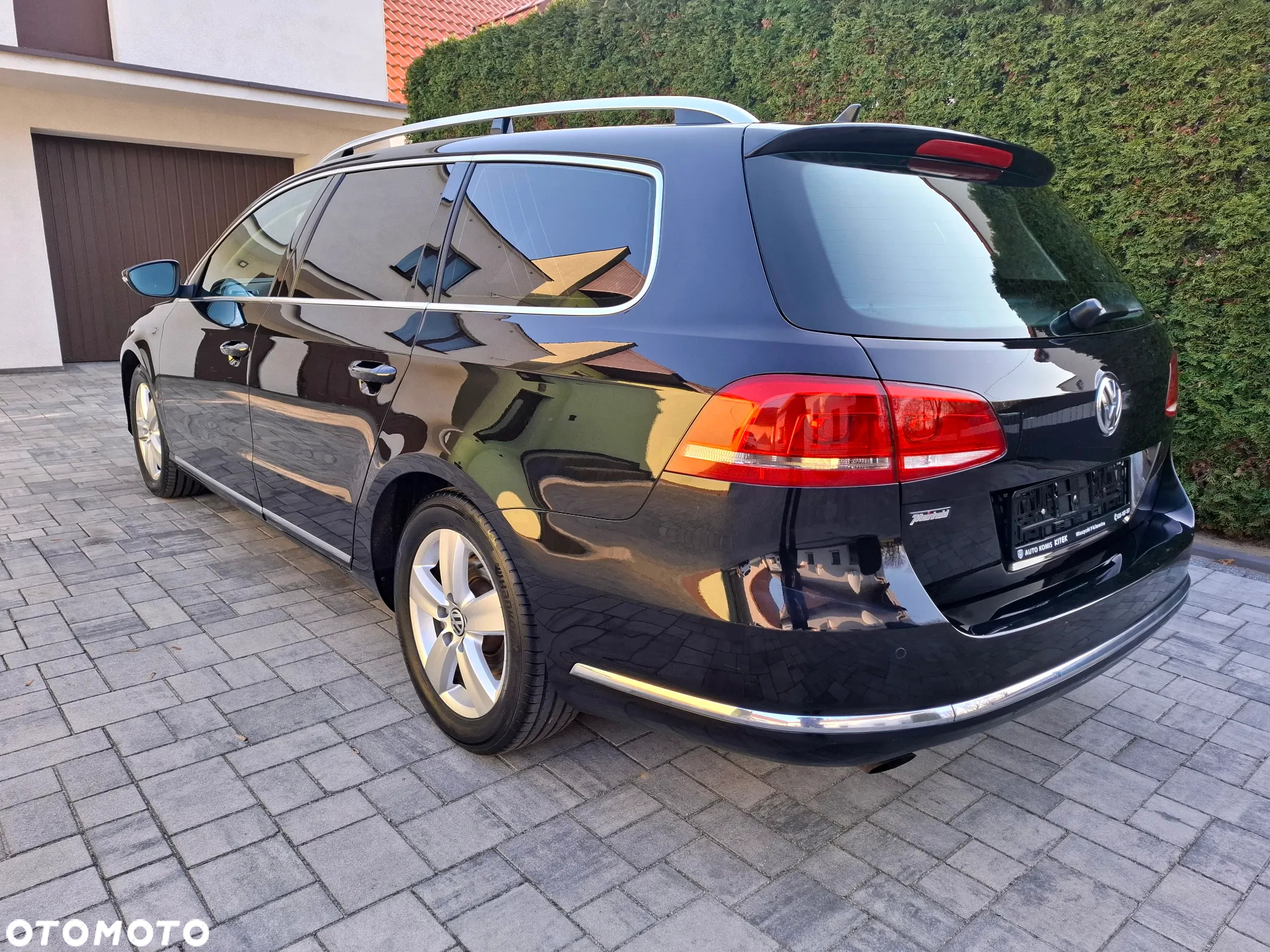 Volkswagen Passat - 4
