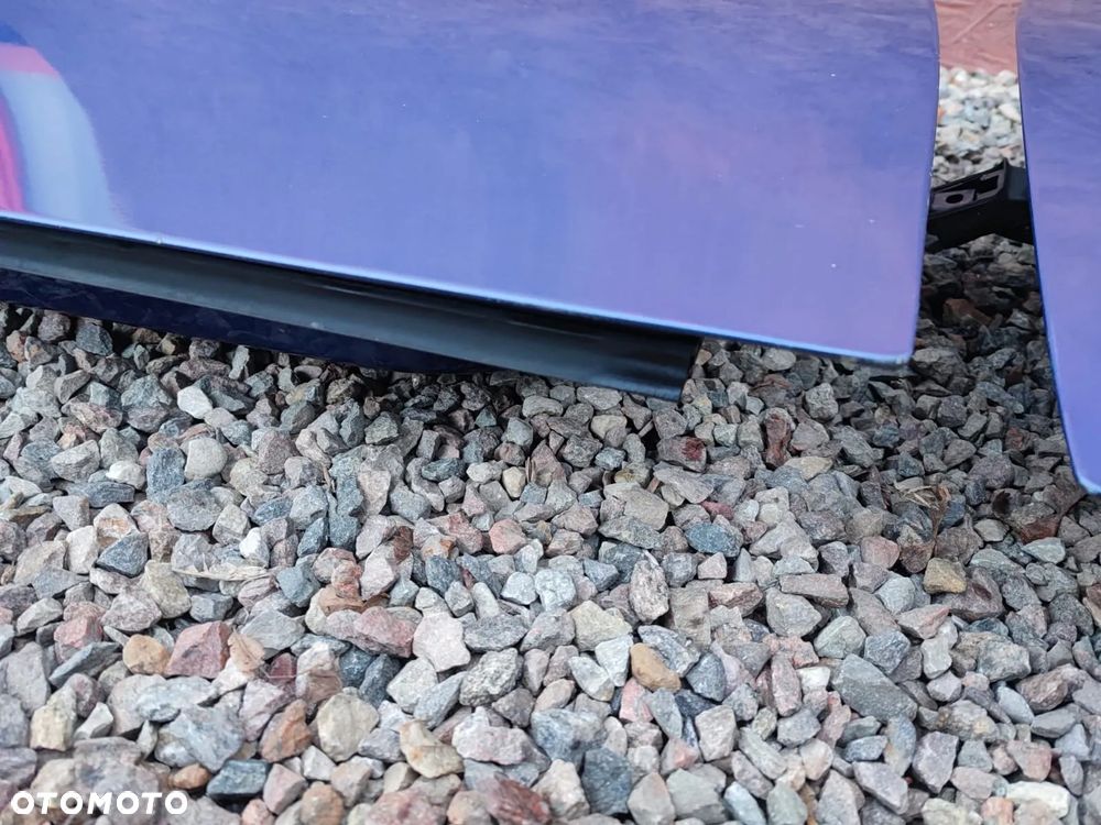 BMW E92 / E92 LCI / E93 / E93 LCI. KOMPLET ORYGINALNYCH DRZWI PRAWE / LEWE +  PODNOŚNIK SZYBY + SZYBA. O NR: 7 200 570 /  7 200 569 OEM, W KOL. LE MANS BLAU METALIC 381. BEZ RDZY - 14