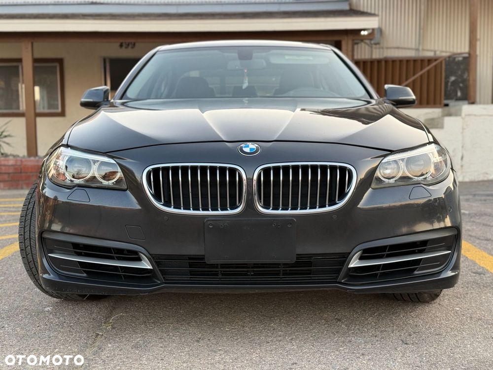 BMW Seria 5 528i xDrive Modern Line - 3