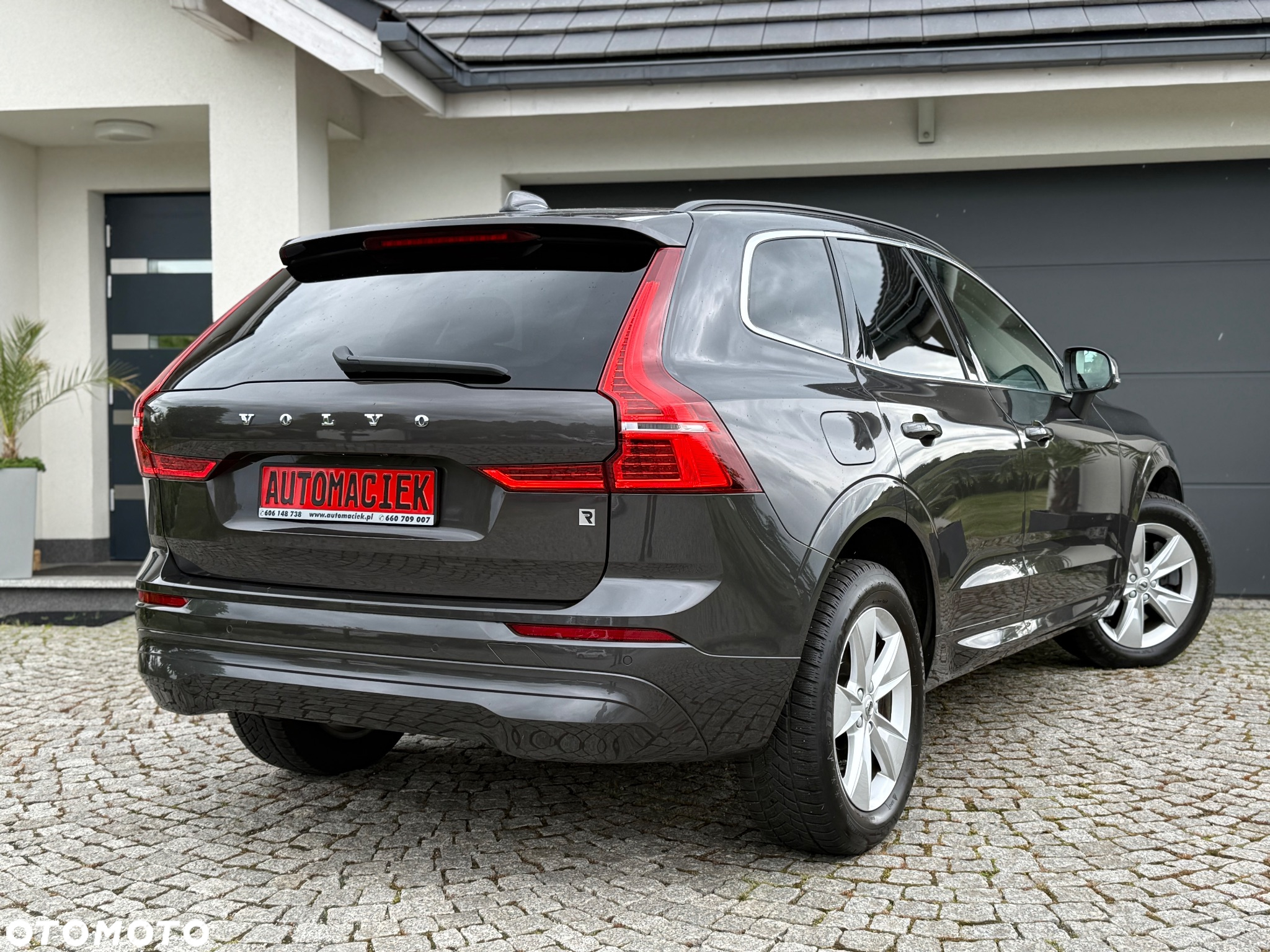 Volvo XC 60 B4 D Geartronic Momentum Pro - 8