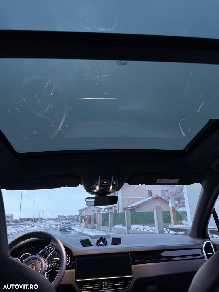 Porsche Cayenne E-Hybrid Tiptronic S - 11