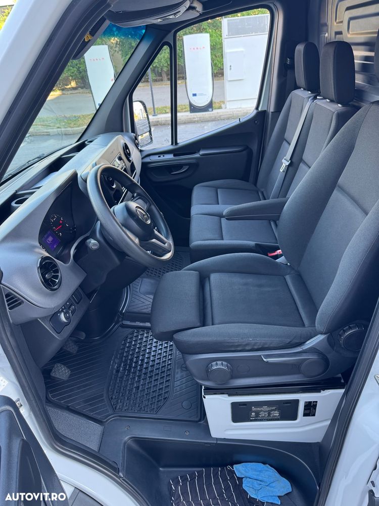 Mercedes-Benz Sprinter - 31