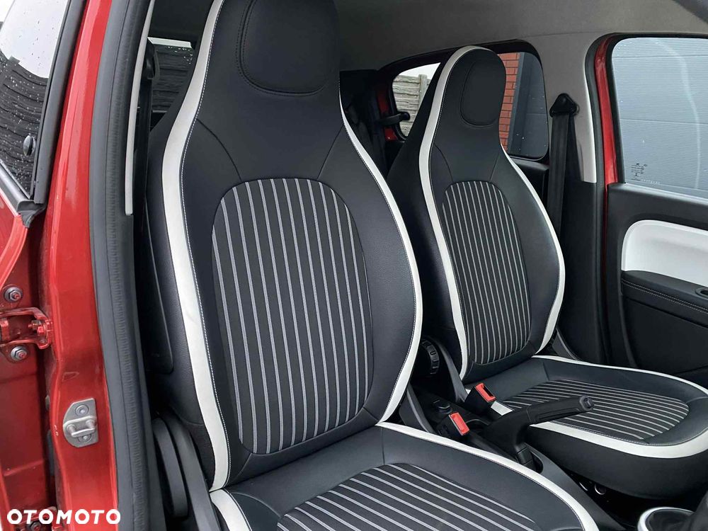 Renault Twingo TCe 90 INTENS - 10