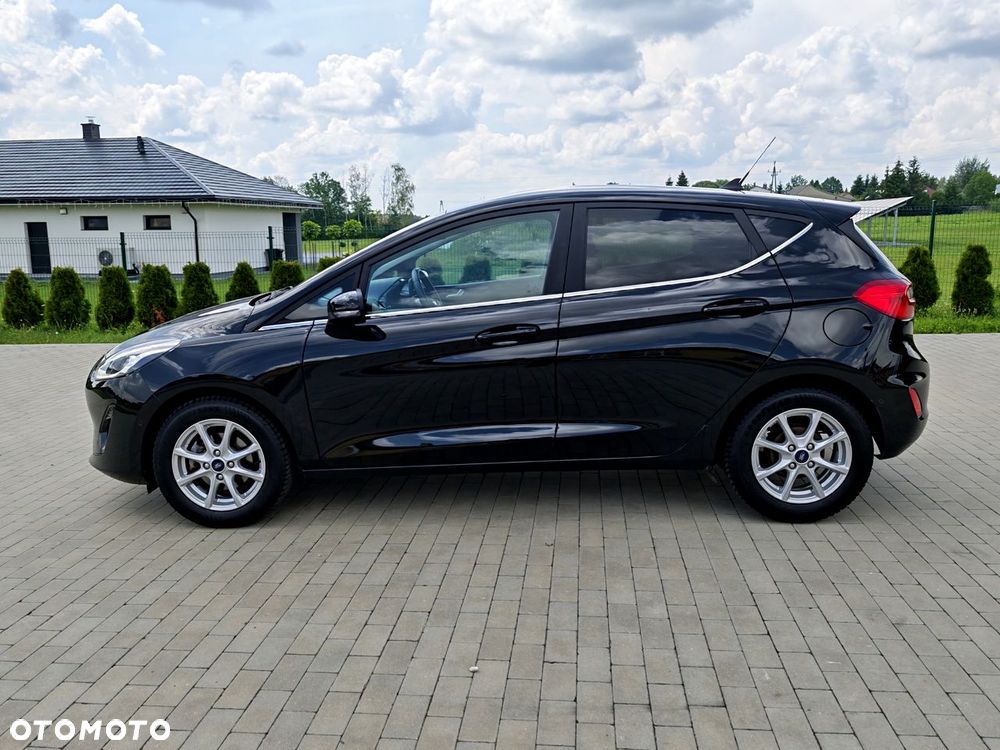 Ford Fiesta 1.0 EcoBoost S&S TITANIUM - 17
