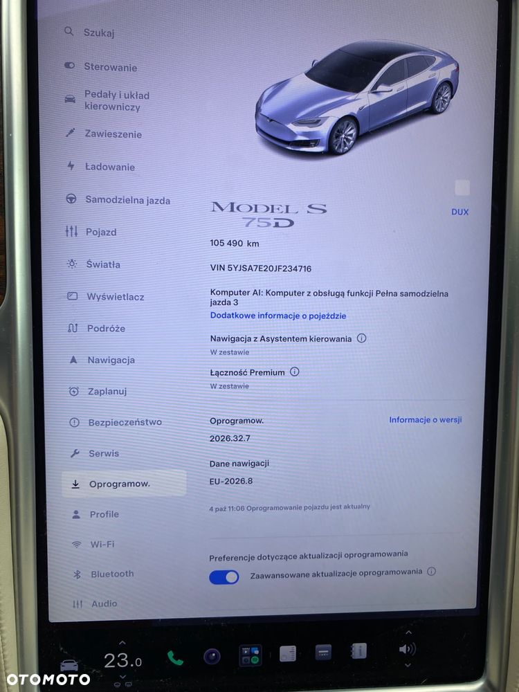 Tesla Model S - 8