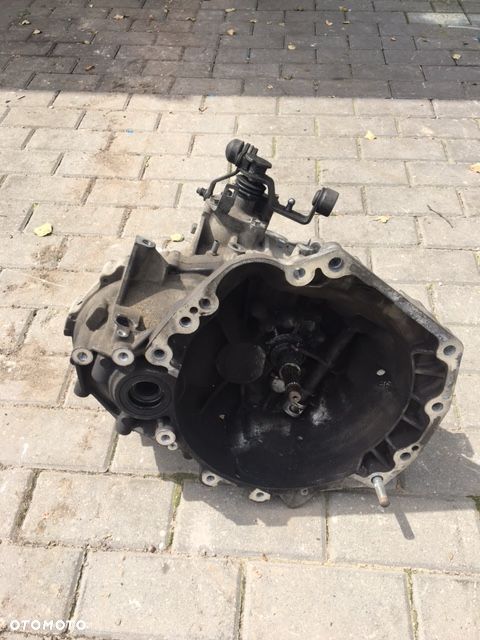 SKRZYNIA 5 BIEGÓW SUZUKI SWIFT 1,3 - 1