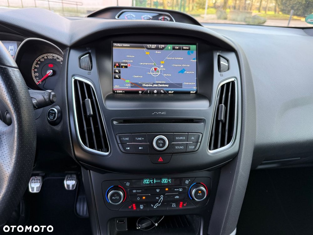 Ford Focus 2.0 TDCi ST - 36