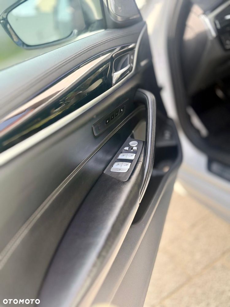 BMW Seria 5 - 25