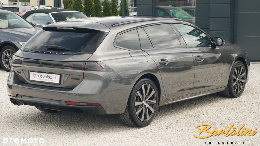 Peugeot 508 - 8