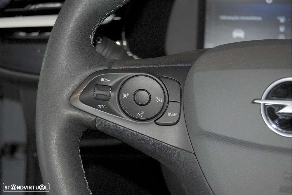 Opel Corsa 1.2 T GS - 18