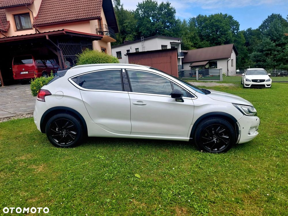 DS Automobiles DS 4 - 8