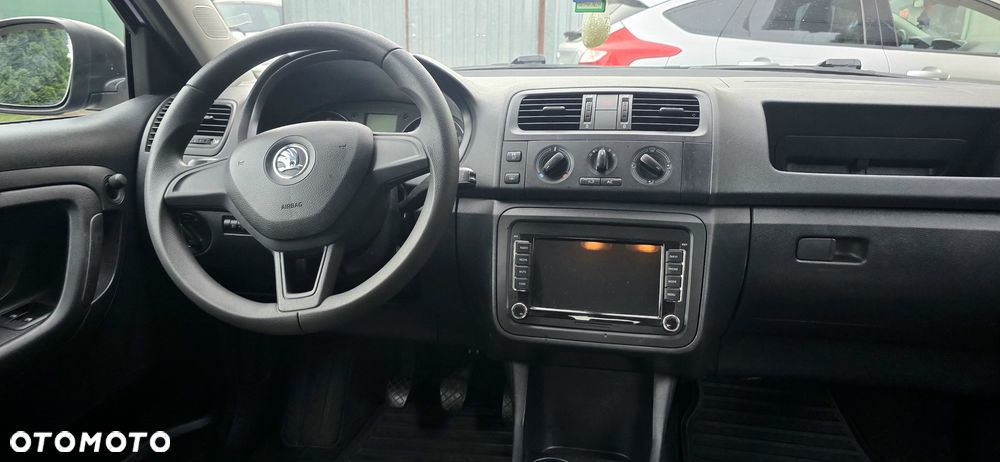 Skoda Fabia 1.4 16V Elegance Plus - 10
