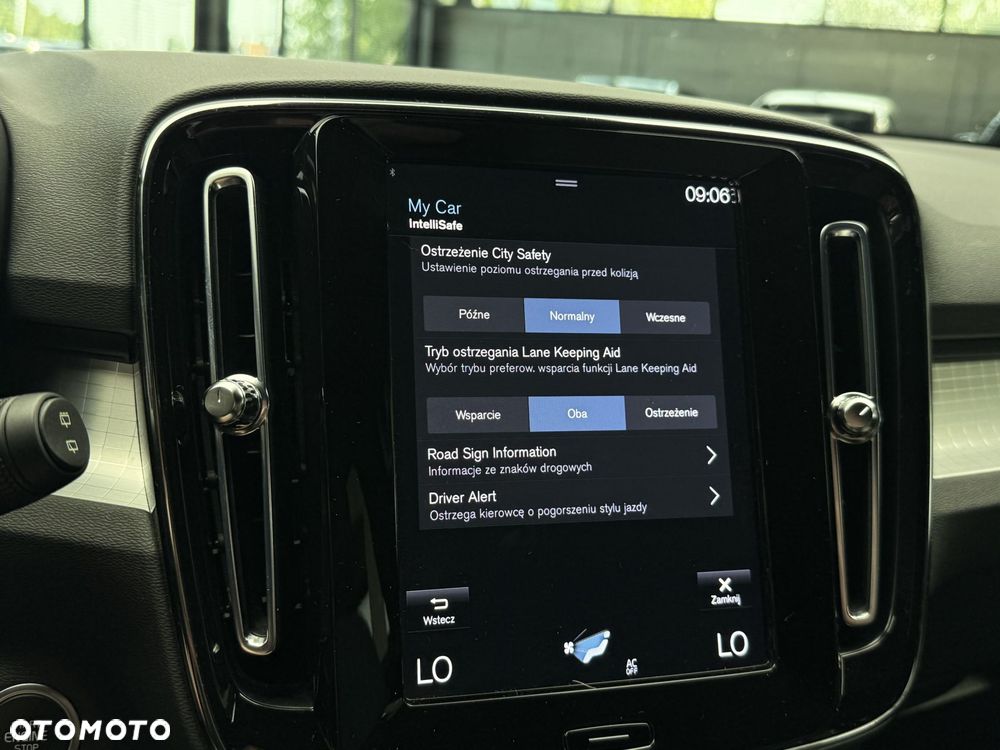 Volvo XC 40 T4 Plug-In Hybrid Core - 36