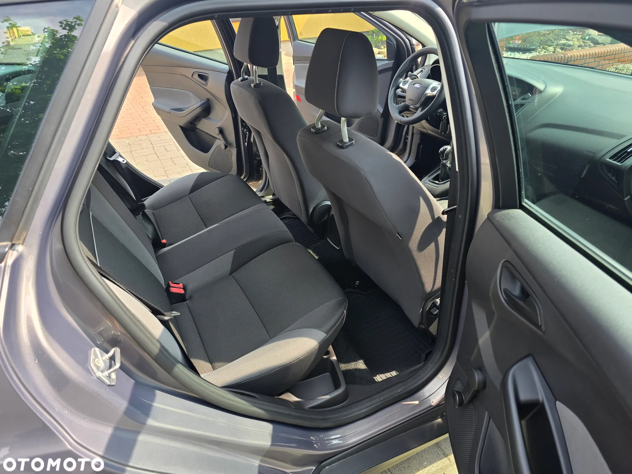 Ford Focus 1.0 EcoBoost 99g Trend - 16