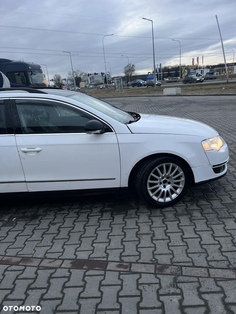 Volkswagen Passat 2.0 TDI DPF Highline - 4