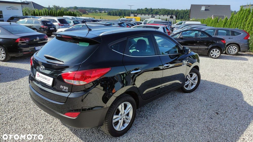 Hyundai ix35 - 12