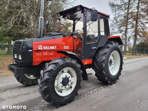 Valtra 505