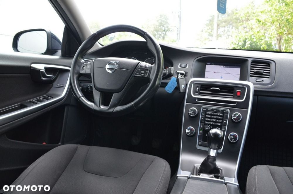 Volvo V60 - 25