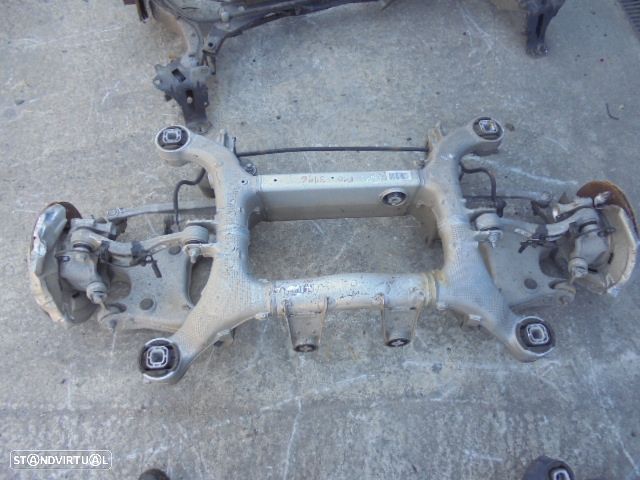 Charriot 679380103 BMW F10 2012 525 XDRIVE 2.0D 4X4 218CV 4P PRETO TRÁS DISCOS ABS SEM BOMBITES - 1