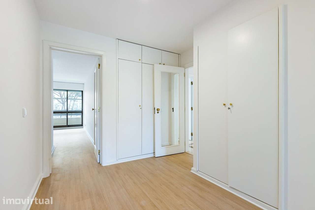 Apartamento T3 com piscina, Avenidas Novas, Lisboa - Grande imagem: 5/26