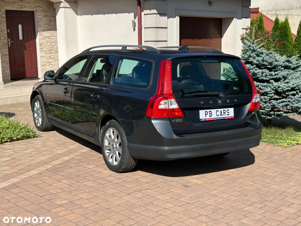Volvo V70 2.0 Momentum - 3