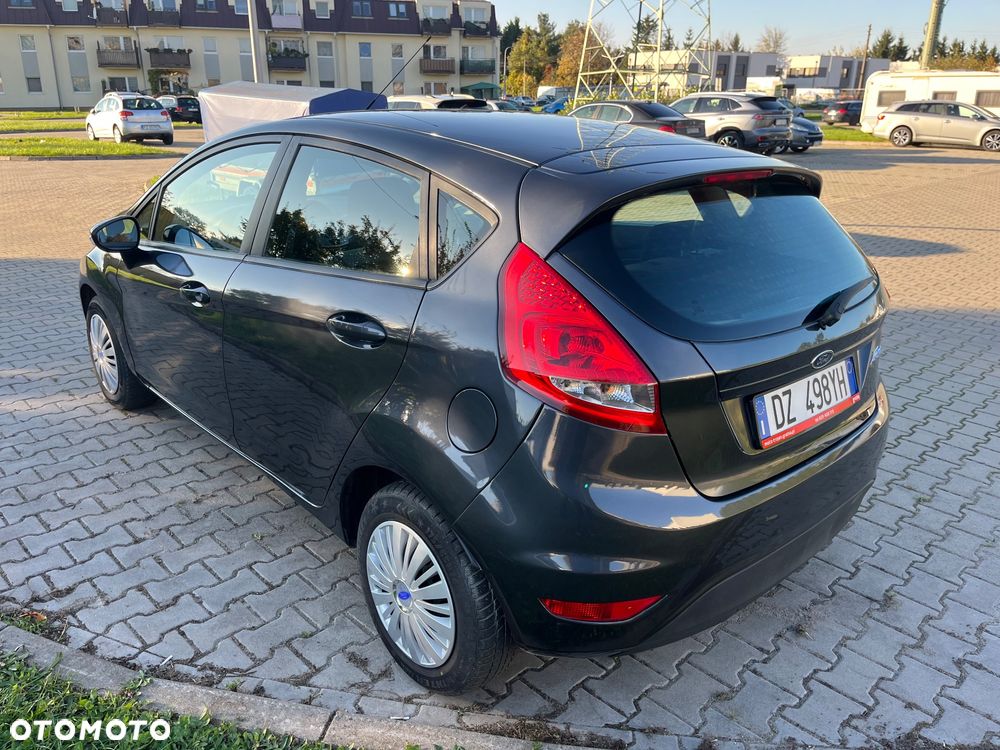 Ford Fiesta 1.25 Ambiente - 6