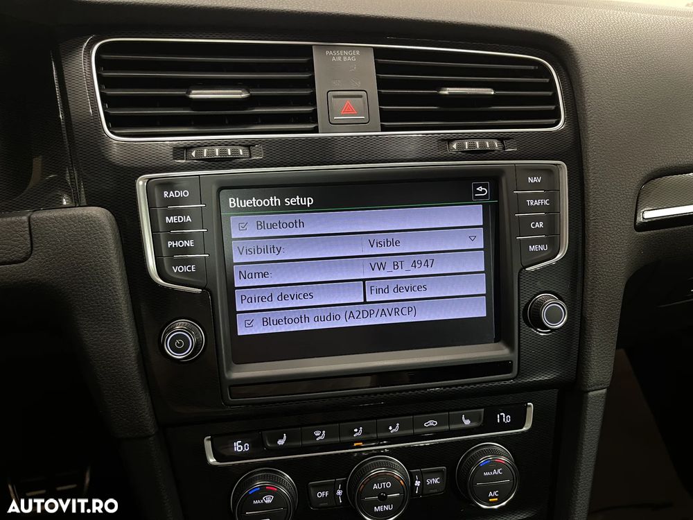 Volkswagen Golf - 17