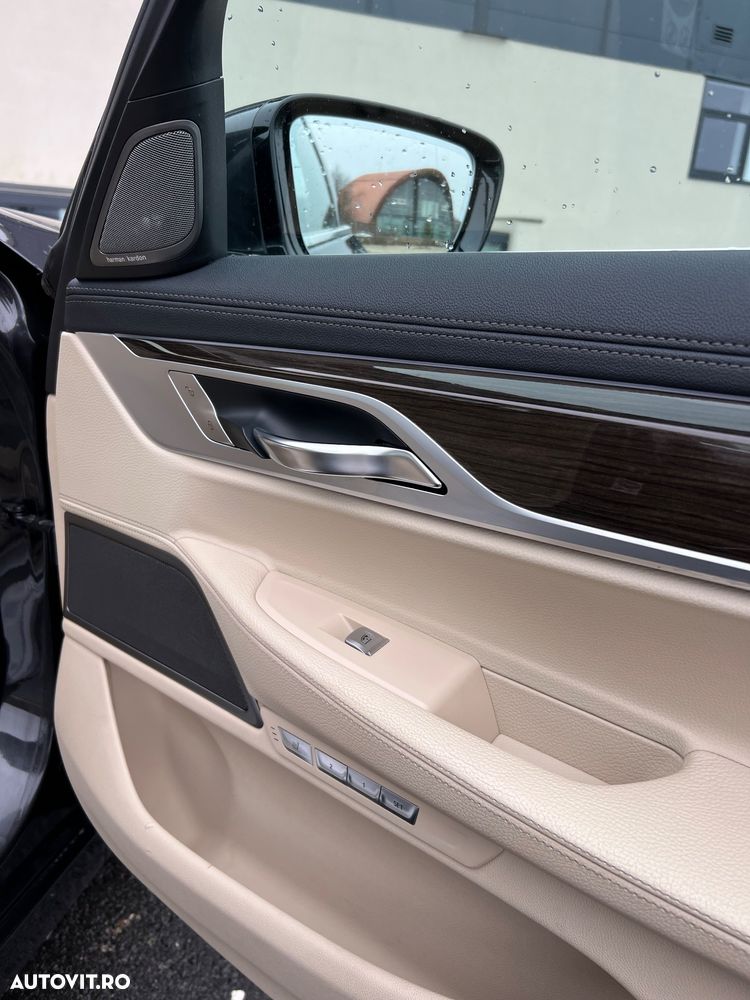 BMW Seria 7 730d - 18